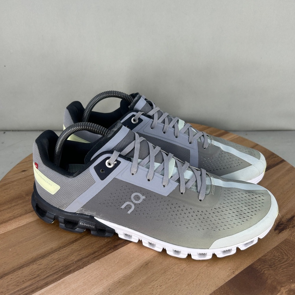On Cloudflow Mens Running Shoes Grey Yellow Low Top Sneakers Size 9 35.99235
